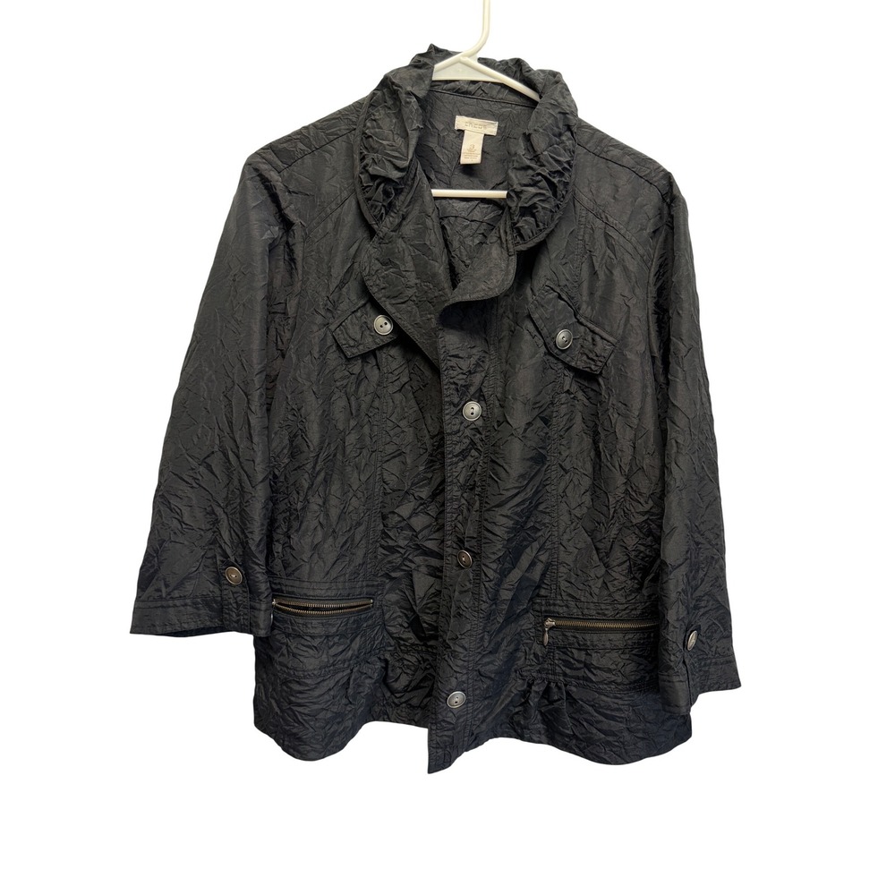 Chicos Black Crinkle Texture Utility Jacket Ruffle Collar Size 3 Large XL Button